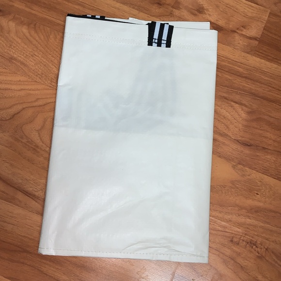 Brand New IKEA GÖRSNYGG Carrier Bag, Beige - Picture 2 of 8